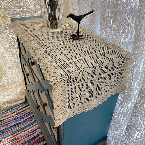 Vintage Crochet Lace Table Runner with Floral Geometric Design